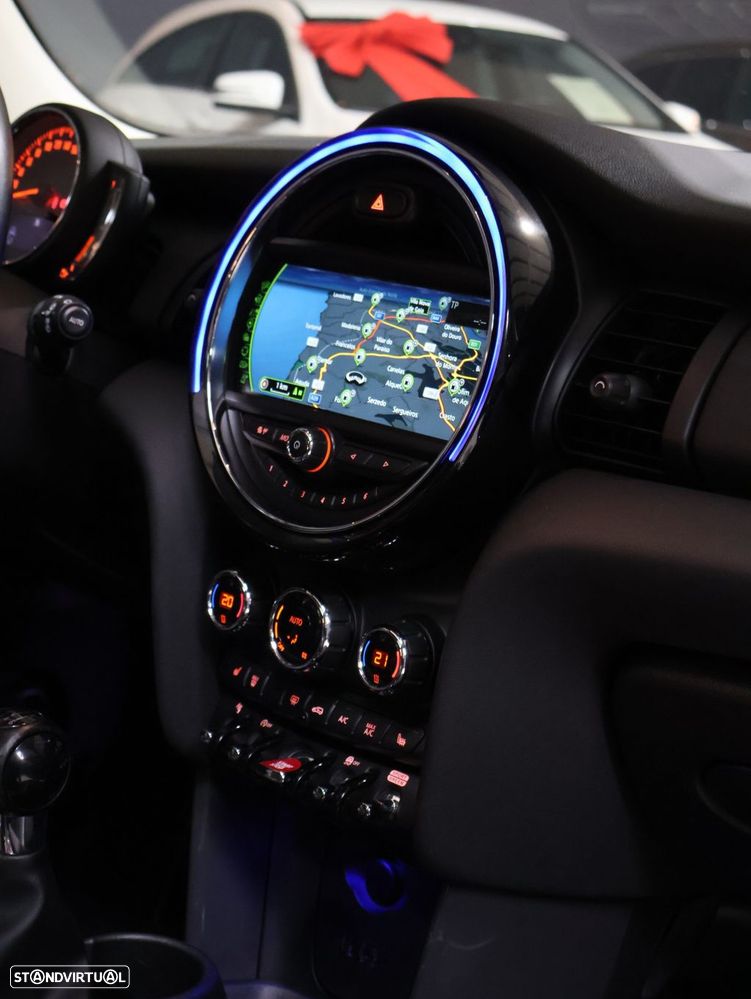 MINI 3 Portas One - 7