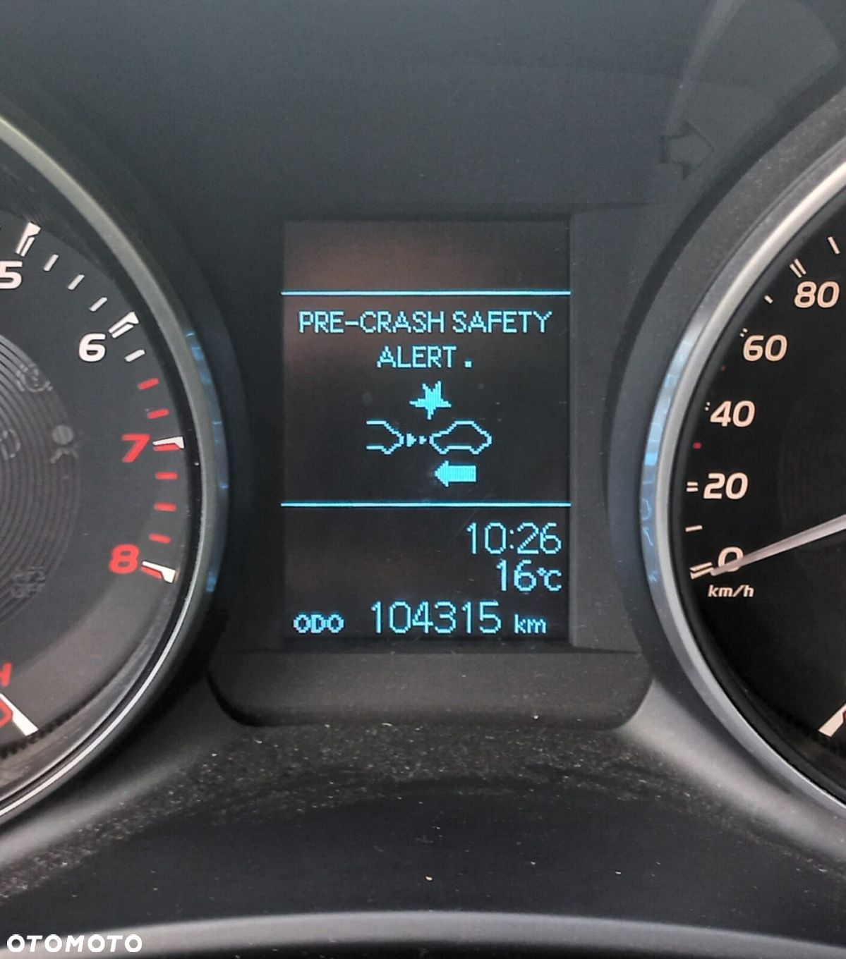 Toyota Avensis - 9