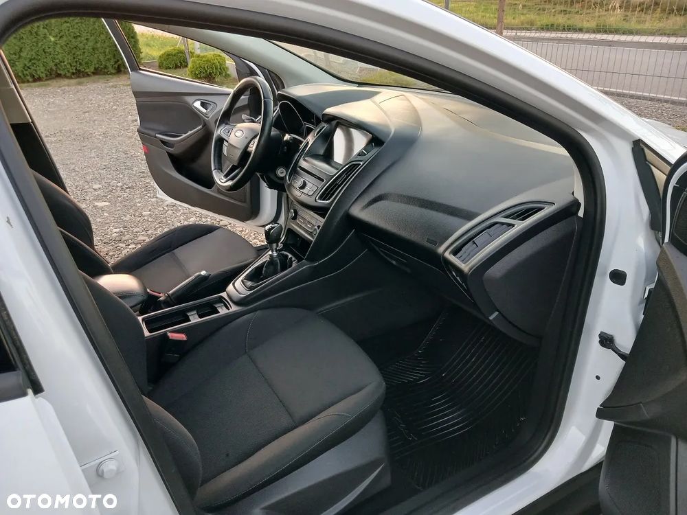 Ford Focus - 7