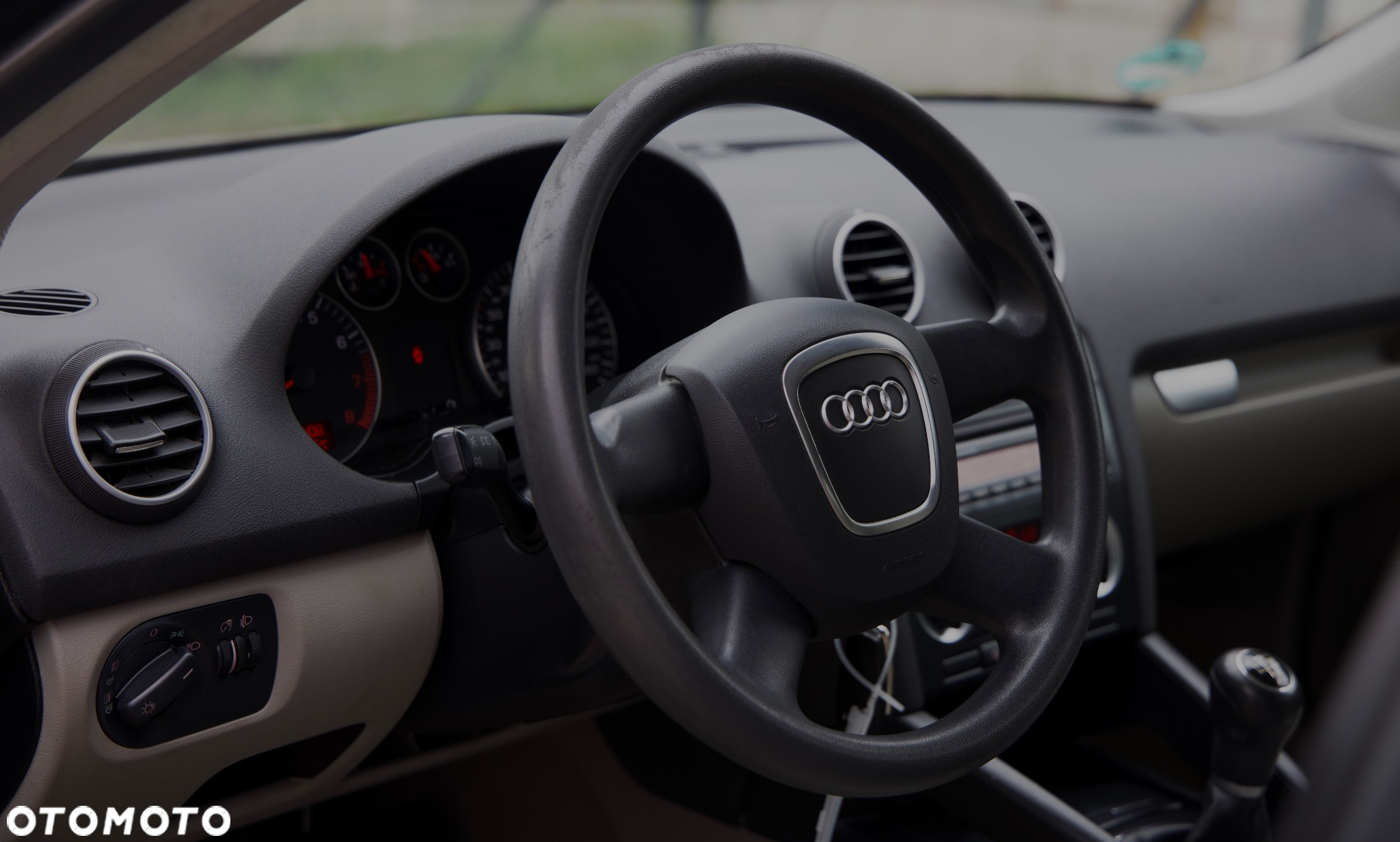 Audi A3 1.6 Ambition - 4