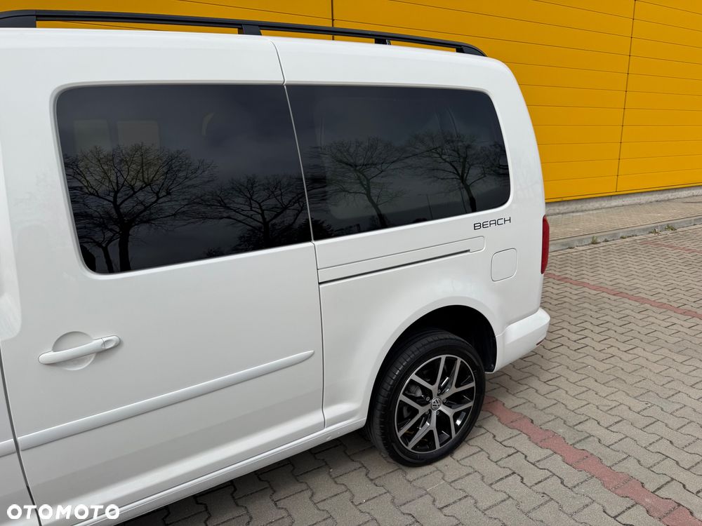 Volkswagen Caddy Maxi 2.0 TDI Comfortline 4Motion - 6