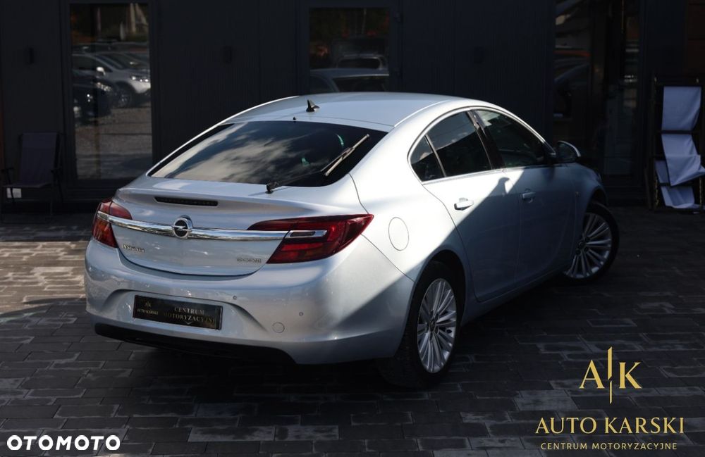 Opel Insignia - 8