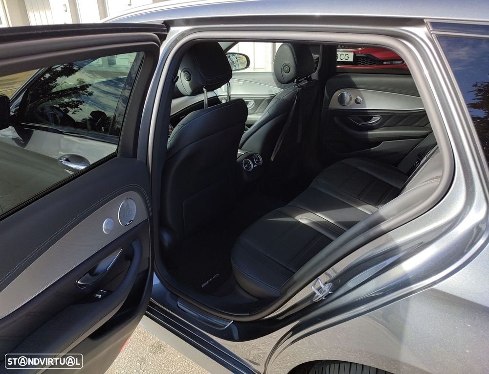 Mercedes-Benz E 43 AMG 4-Matic - 10