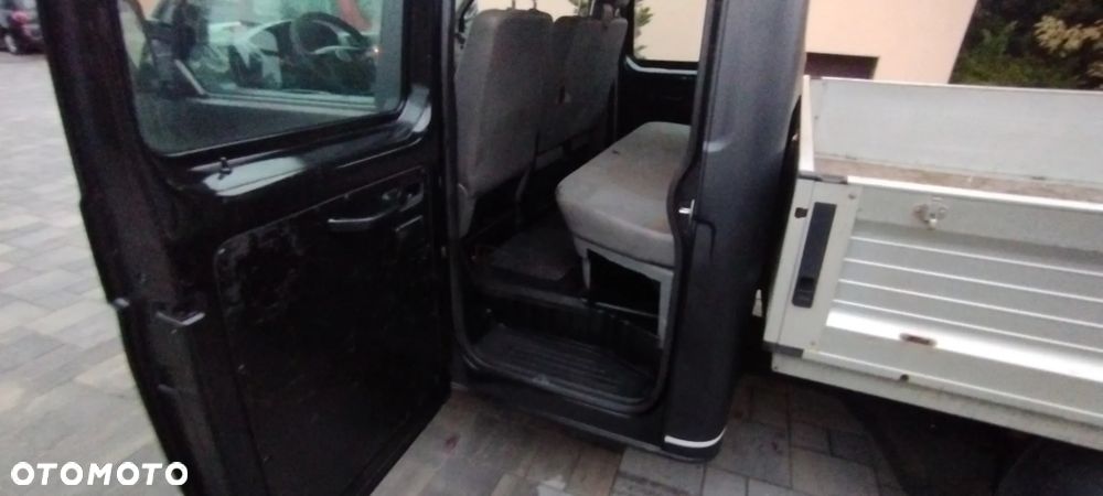Volkswagen T5 - 13