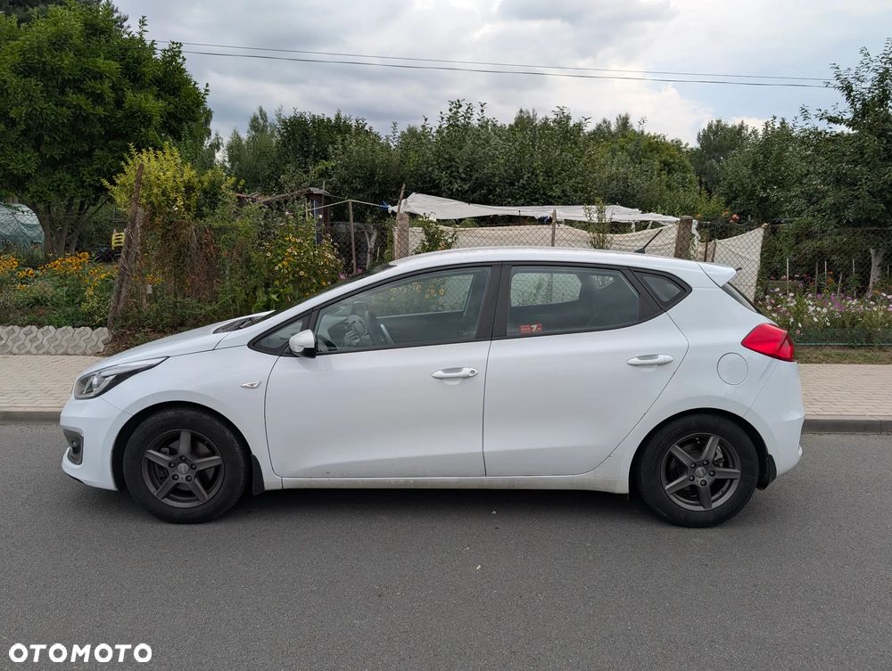 Kia Ceed 1.6 GDI M - 16