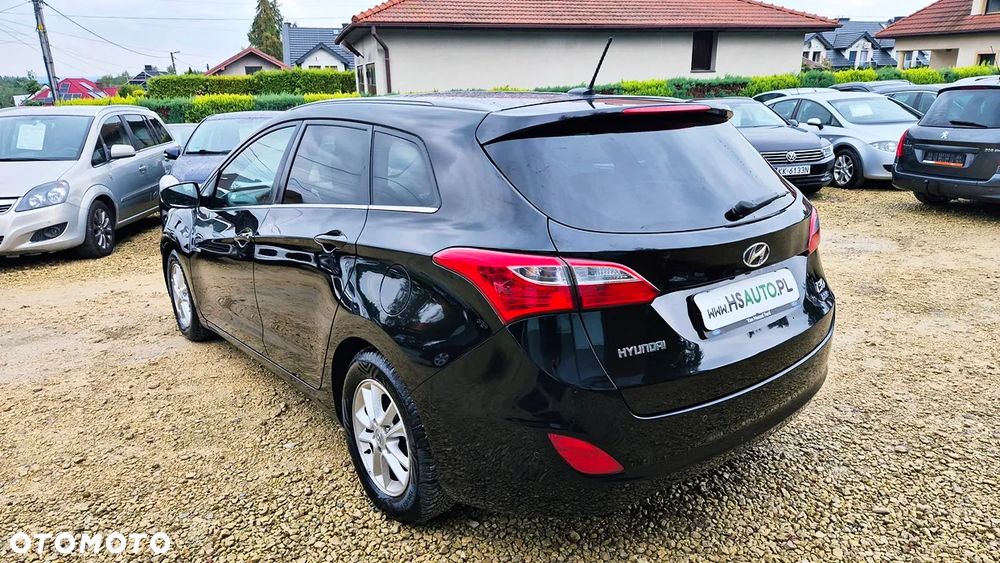 Hyundai i30 1.6 Fifa World Cup Edition - 20