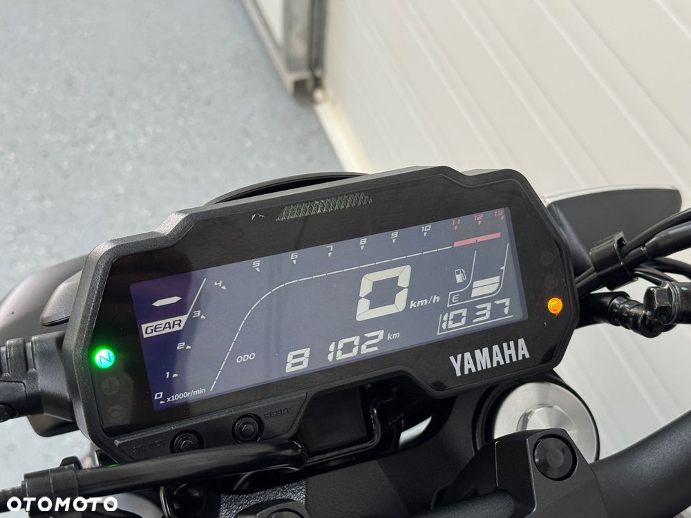 Yamaha MT - 21