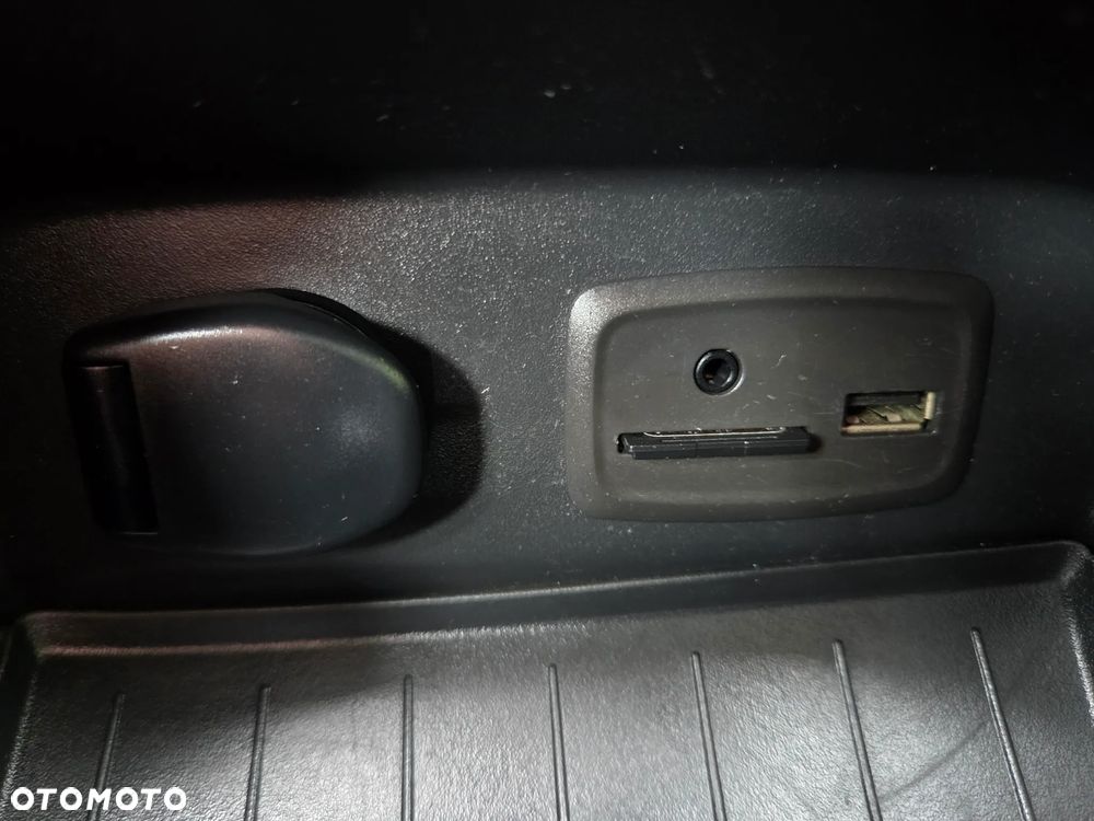 Renault Captur ENERGY TCe 120 EDC Dynamique - 19
