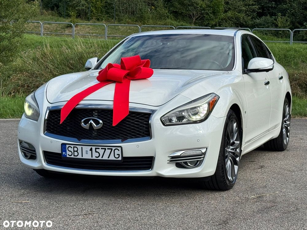 Infiniti Q70 3.7 S Premium - 3