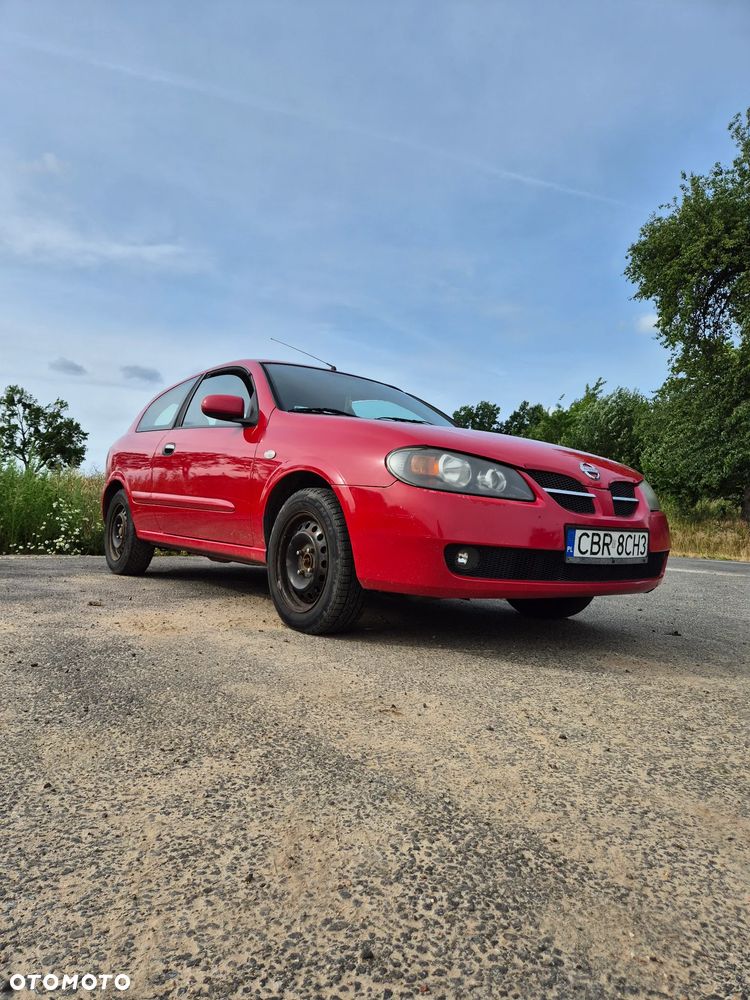 Nissan Almera 1.5 Visia - 1