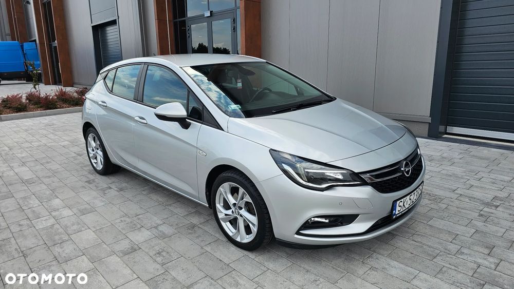 Opel Astra 1.6 CDTI Elite - 1