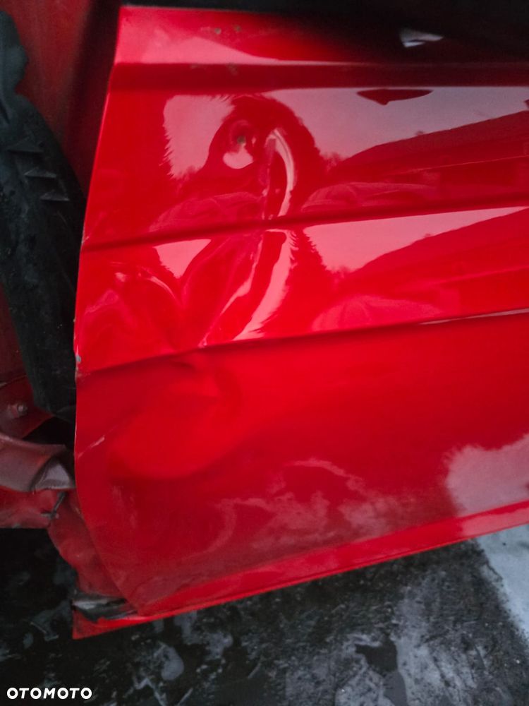 Drzwi  lewy  tył  vw  polo  VI  2g  w  kolorze  LP3G - 3