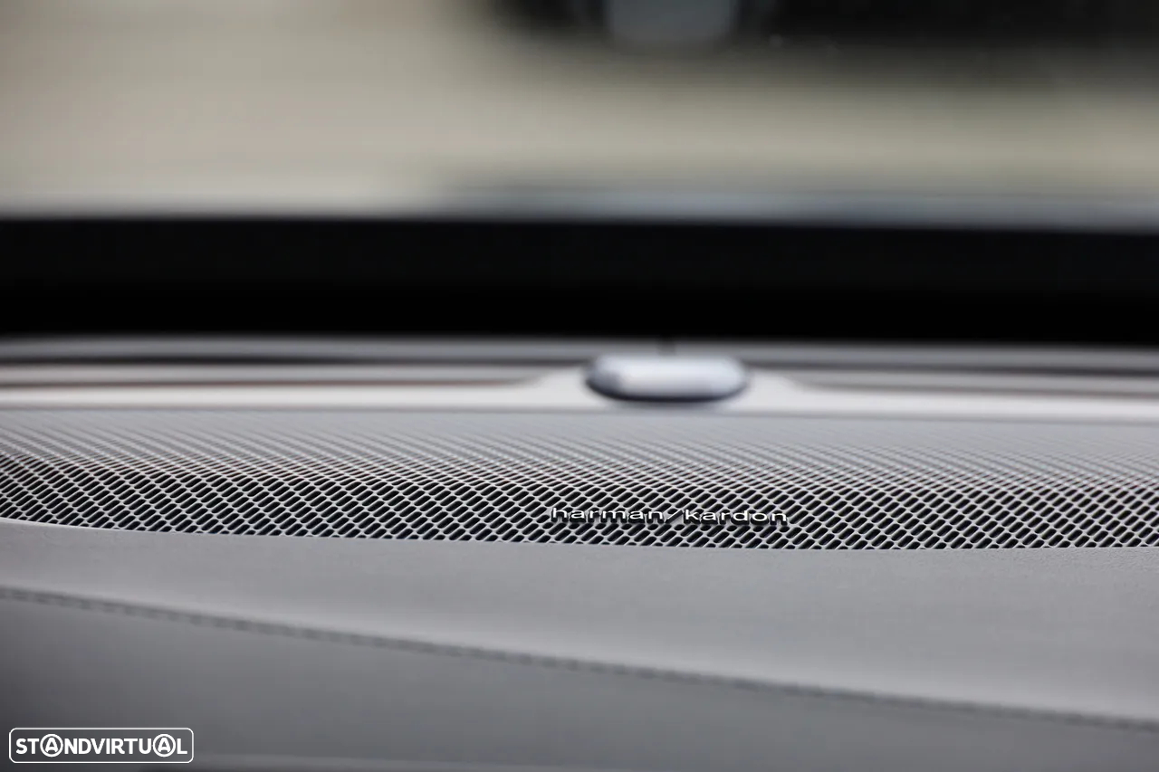 Volvo XC 90 2.0 T8 PHEV Plus Bright AWD - 26