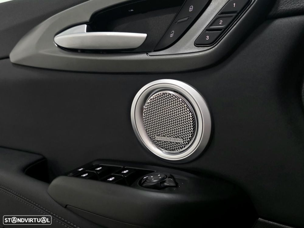 Alfa Romeo Tonale 1.5 Hybrid Edizione Speciale - 10