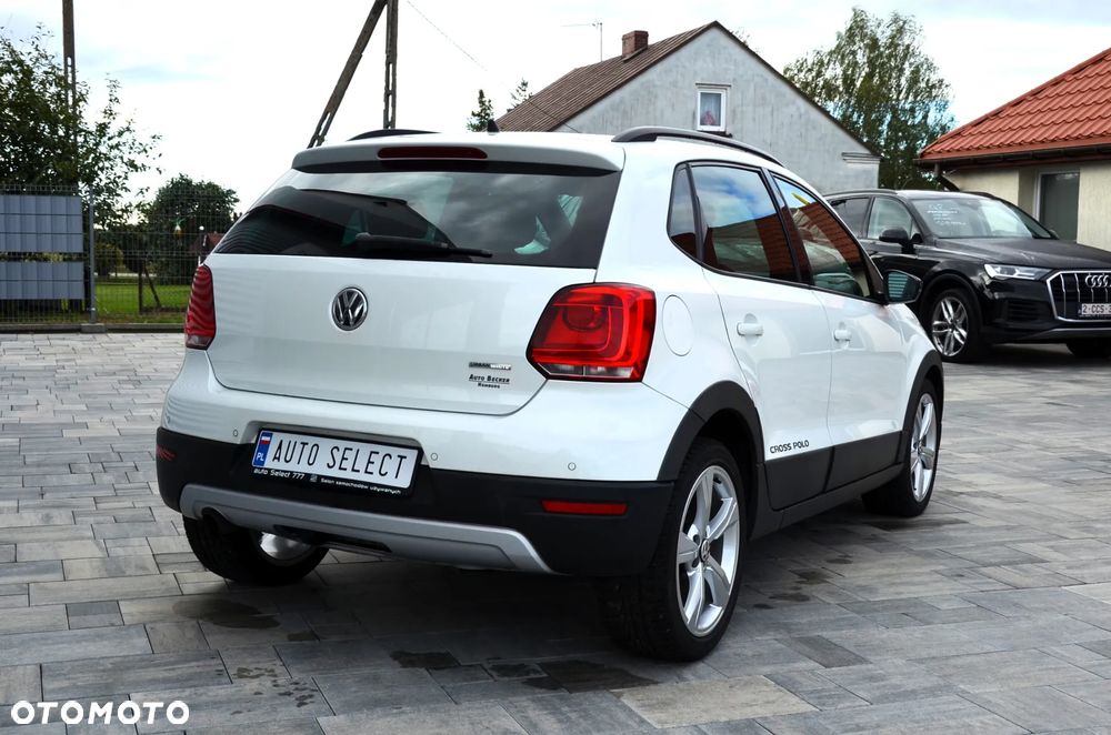 Volkswagen Polo Cross 1.6 TDI DPF DSG - 5
