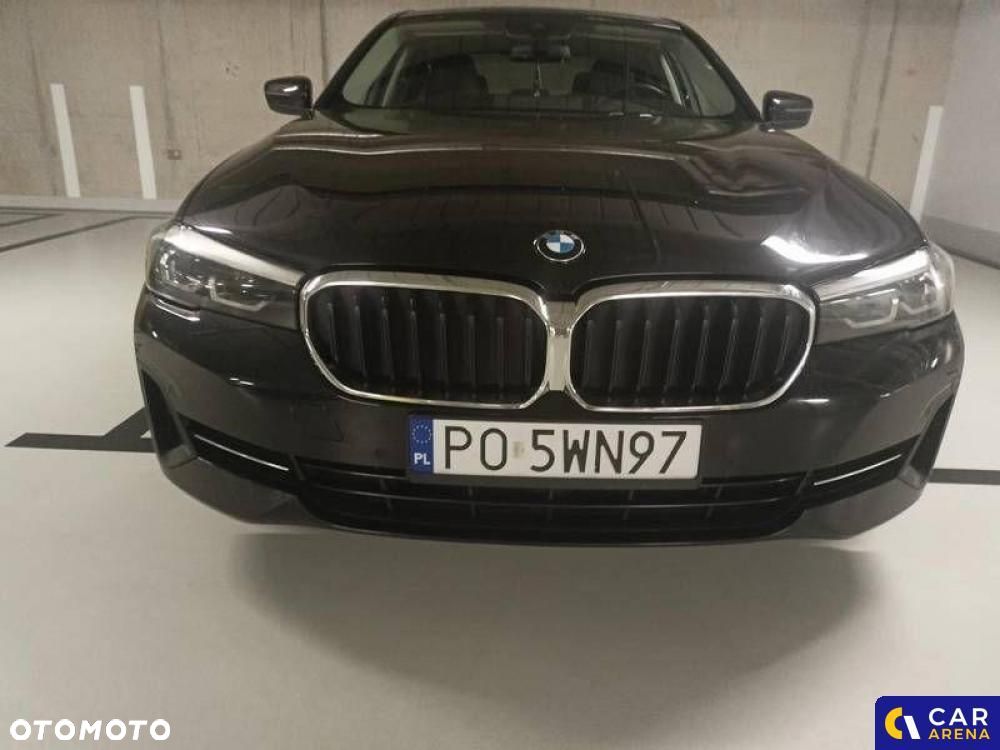 BMW Seria 5 530i xDrive - 1