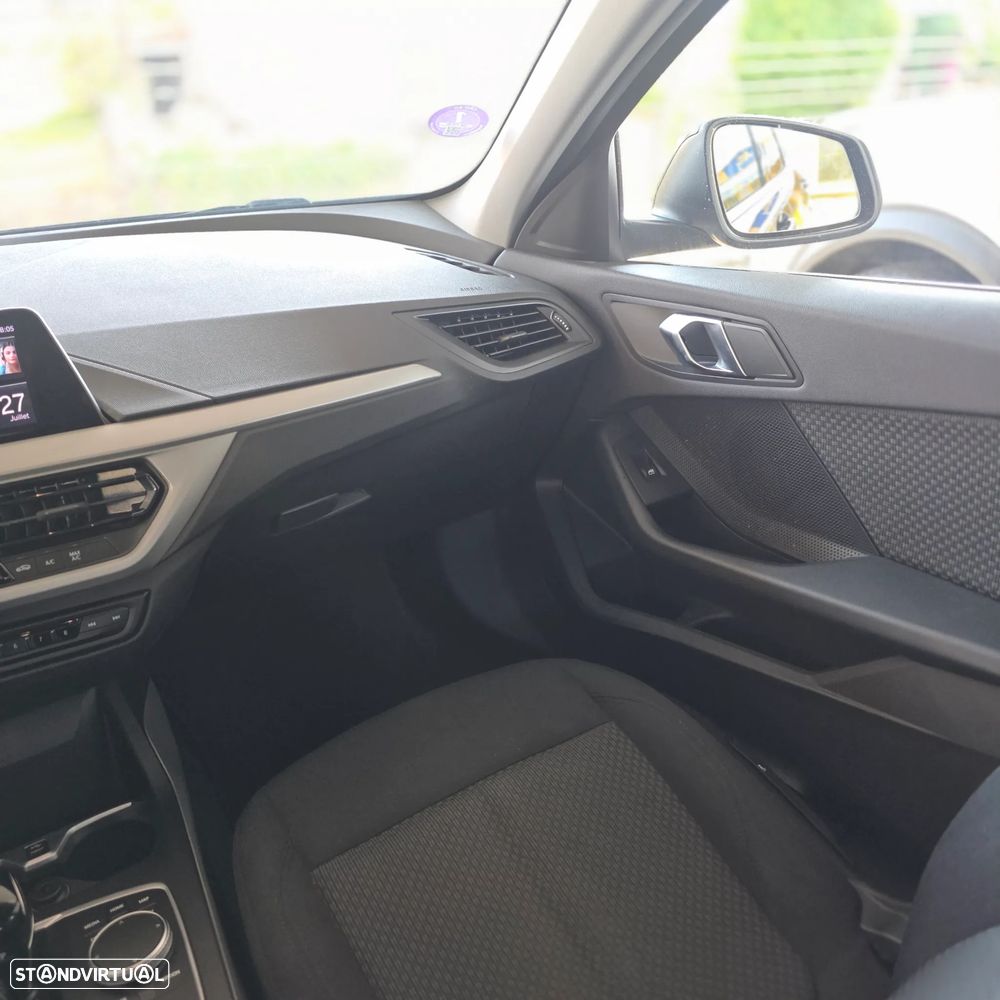 BMW 116 i Aut. - 12