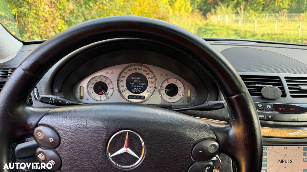 Mercedes-Benz E - 3