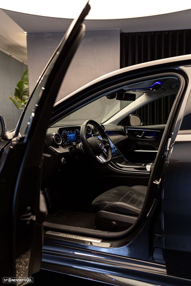 Mercedes-Benz C 300 e T 9G-TRONIC AMG Line - 23