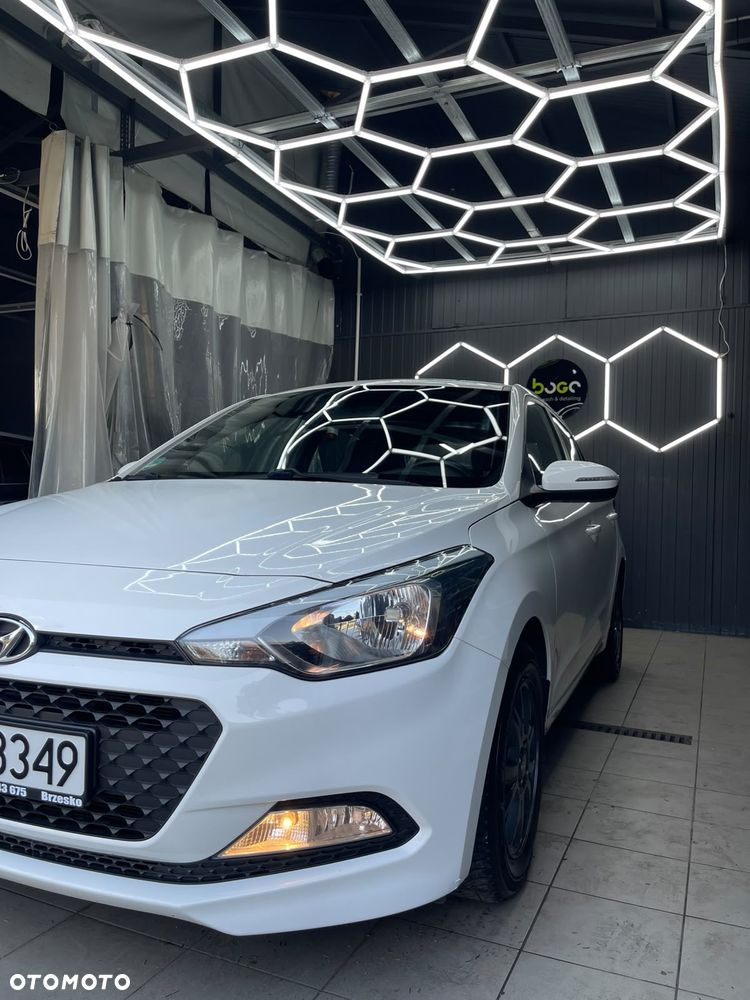 Hyundai i20 1.2 YES - 10