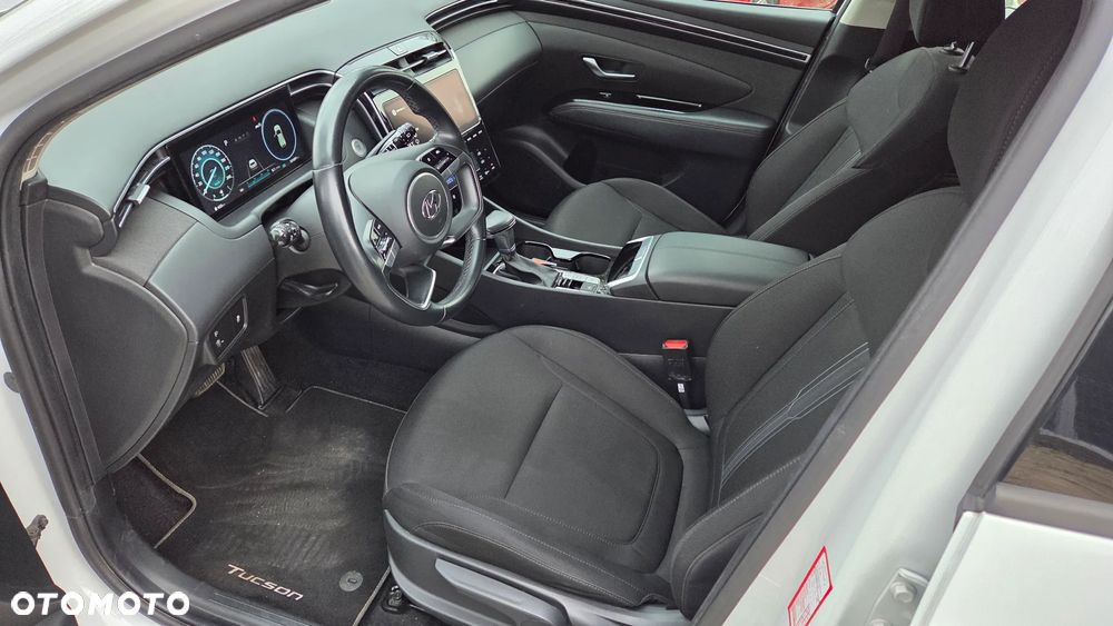 Hyundai Tucson 1.6 T-GDi HEV 2WD Select - 11