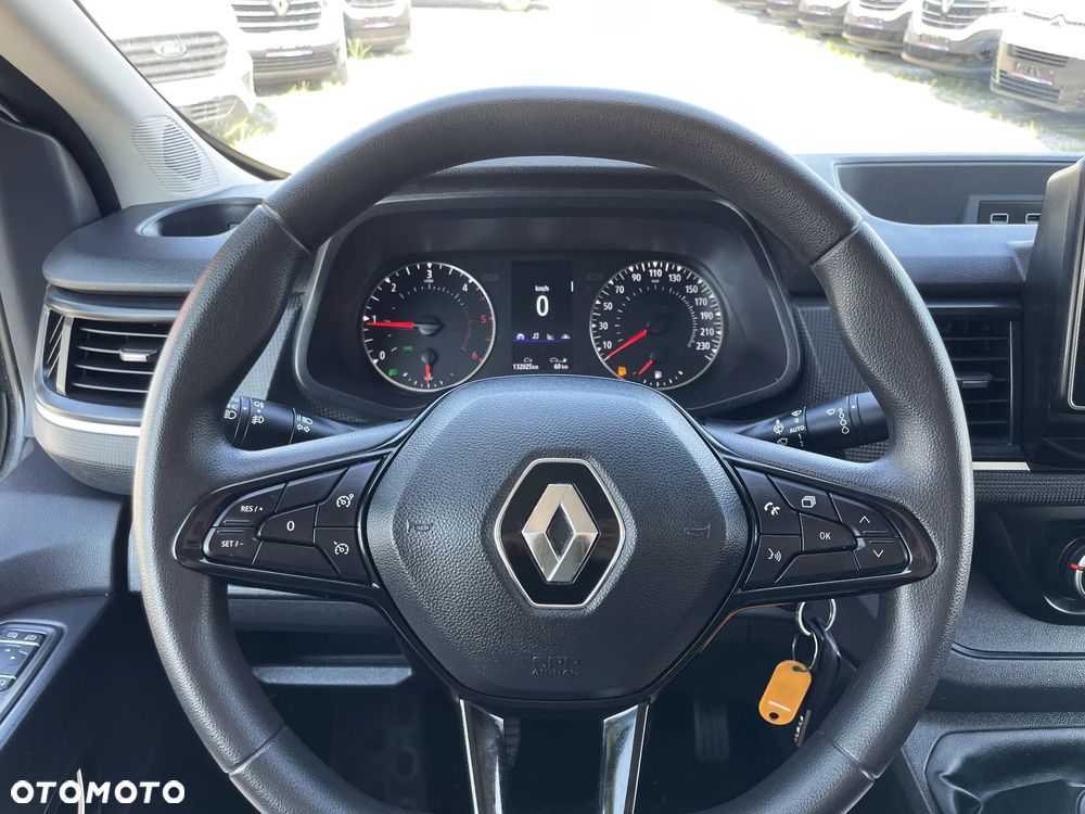 Renault Trafic - 9