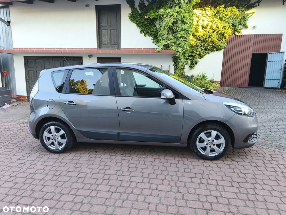 Renault Scenic 1.6 16V 110 TomTom Edition - 8