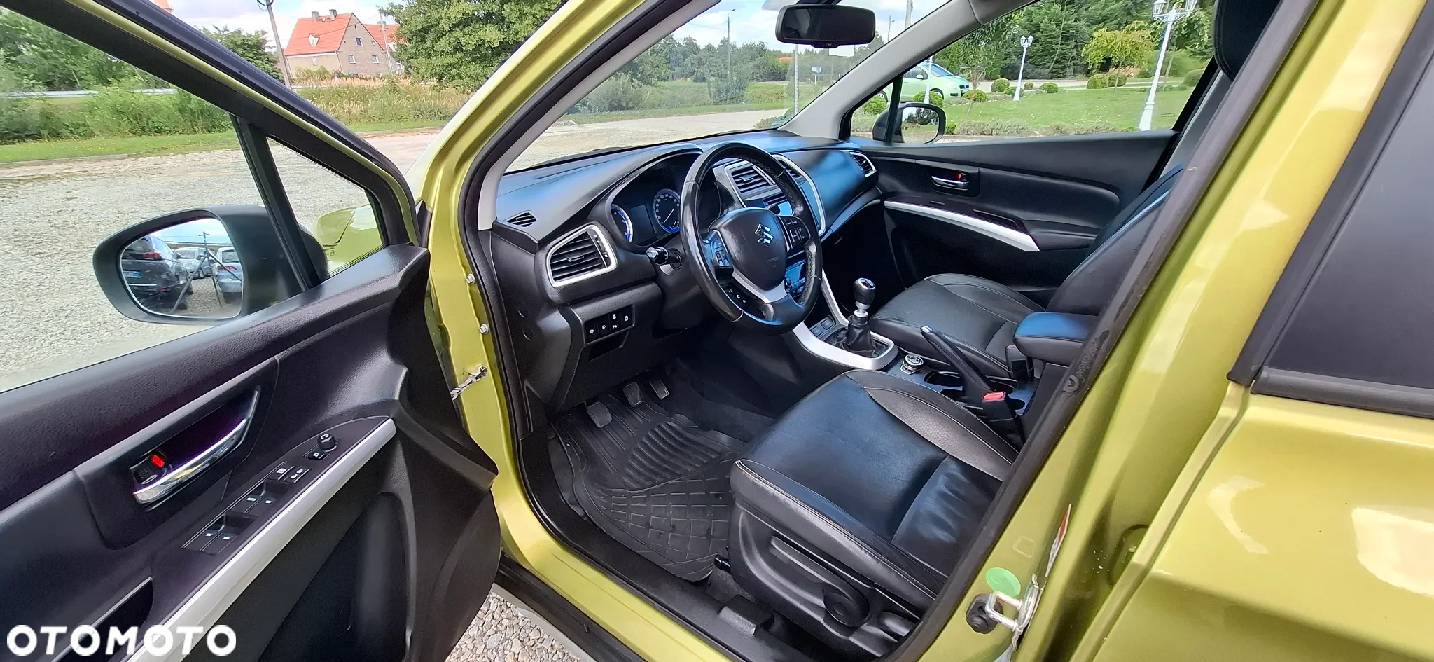 Suzuki SX4 S-Cross - 14