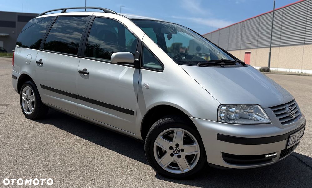 Volkswagen Sharan 1.9 TDI Comfortline - 9