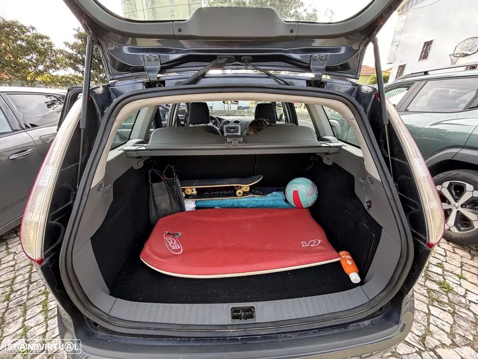 Ford Focus SW 1.6 TDCi ECOnetic - 4