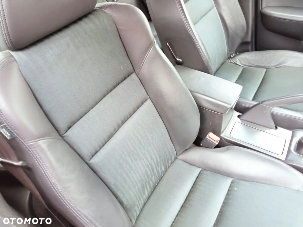 Honda Accord 2.0 i Sport - 18