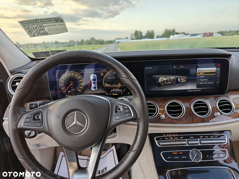 Mercedes-Benz Klasa E 300 9G-TRONIC Exclusive - 11