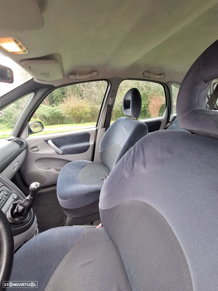 Citroën Xsara Picasso 1.6 HDi Confort - 36