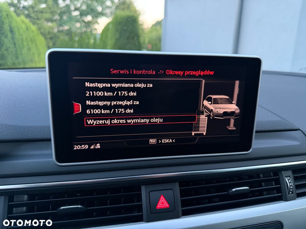 Audi A4 Avant 2.0 TDI ultra S tronic sport - 30