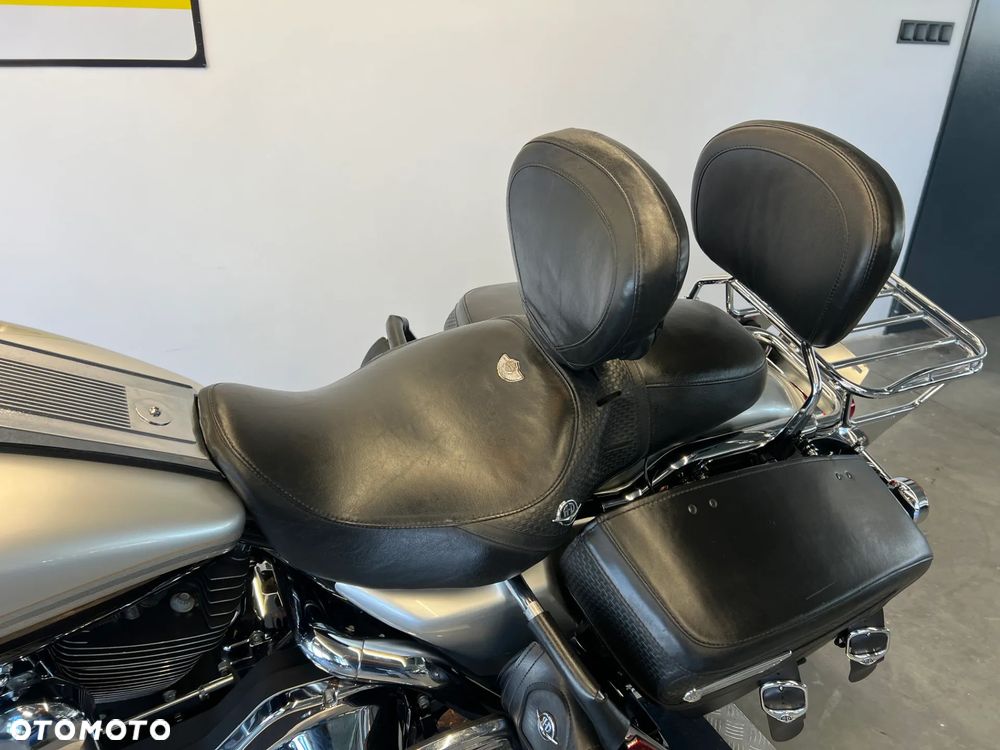 Harley-Davidson Touring Road King - 15