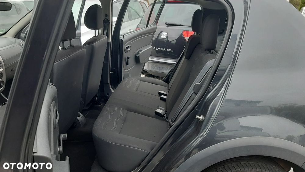 Dacia Sandero Stepway 1.5 dCi - 13