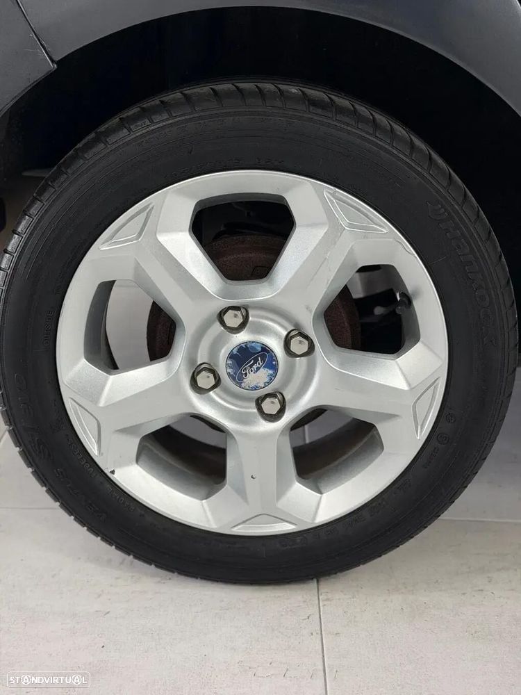 Ford Fiesta 1.25 Trend - 29
