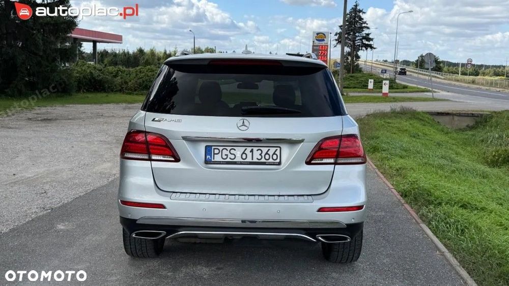 Mercedes-Benz GLE 2016