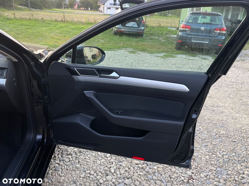 Volkswagen Passat 1.4 TSI ACT (BlueMotion Technology) Highline - 24