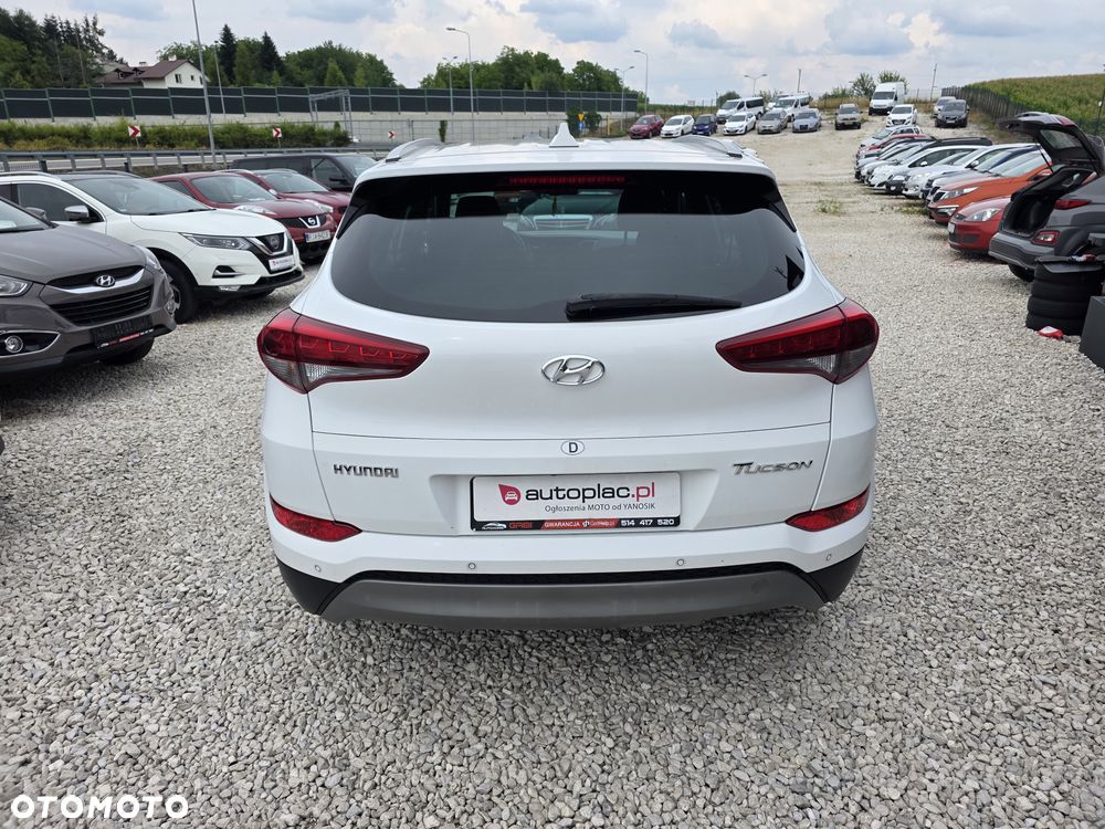 Hyundai Tucson - 11
