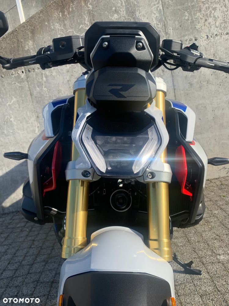 BMW R - 7