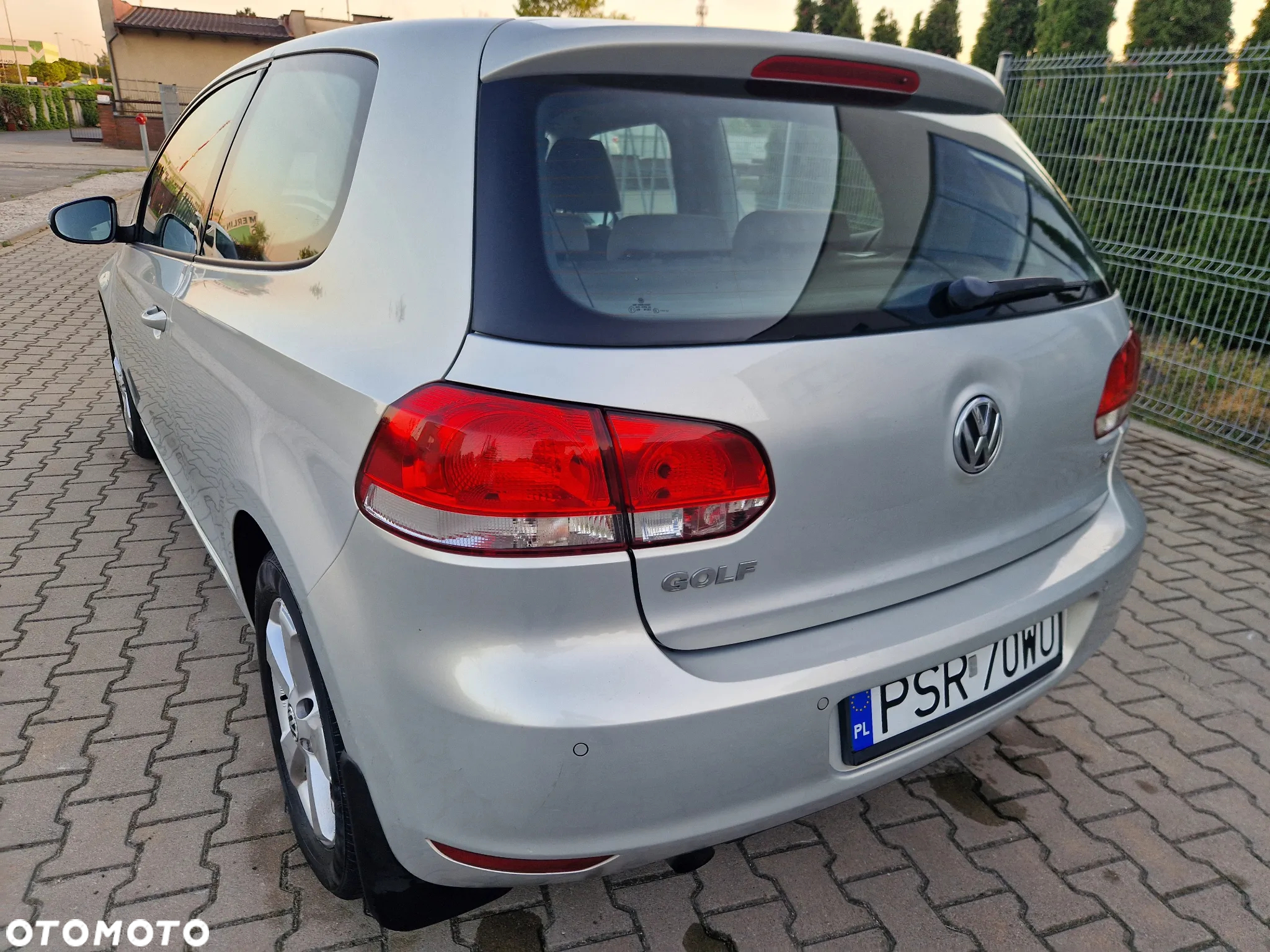 Volkswagen Golf 1.2 TSI - 11