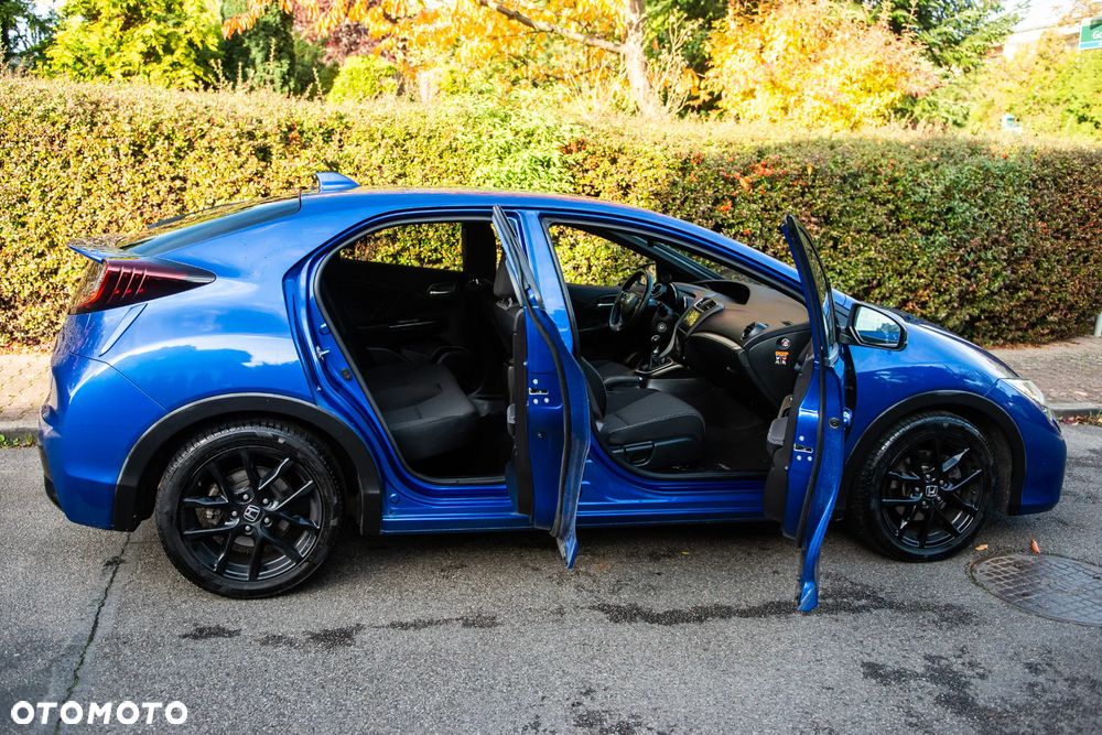 Honda Civic 1.8 i-VTEC Elegance - 8