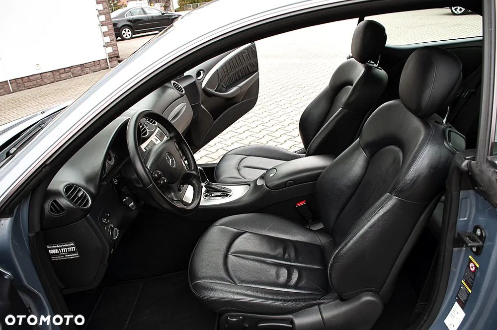 Mercedes-Benz CLK 320 CDI 7G-TRONIC Avantgarde - 25