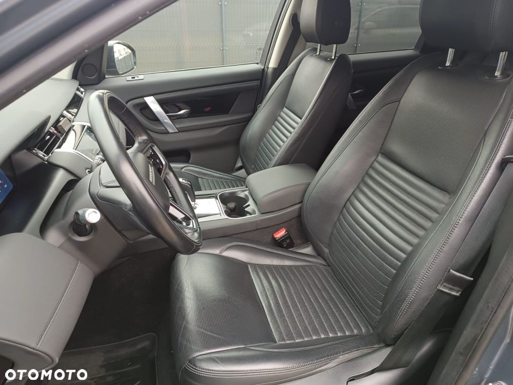 Land Rover Discovery Sport 2.0 D240 R-Dynamic SE - 22