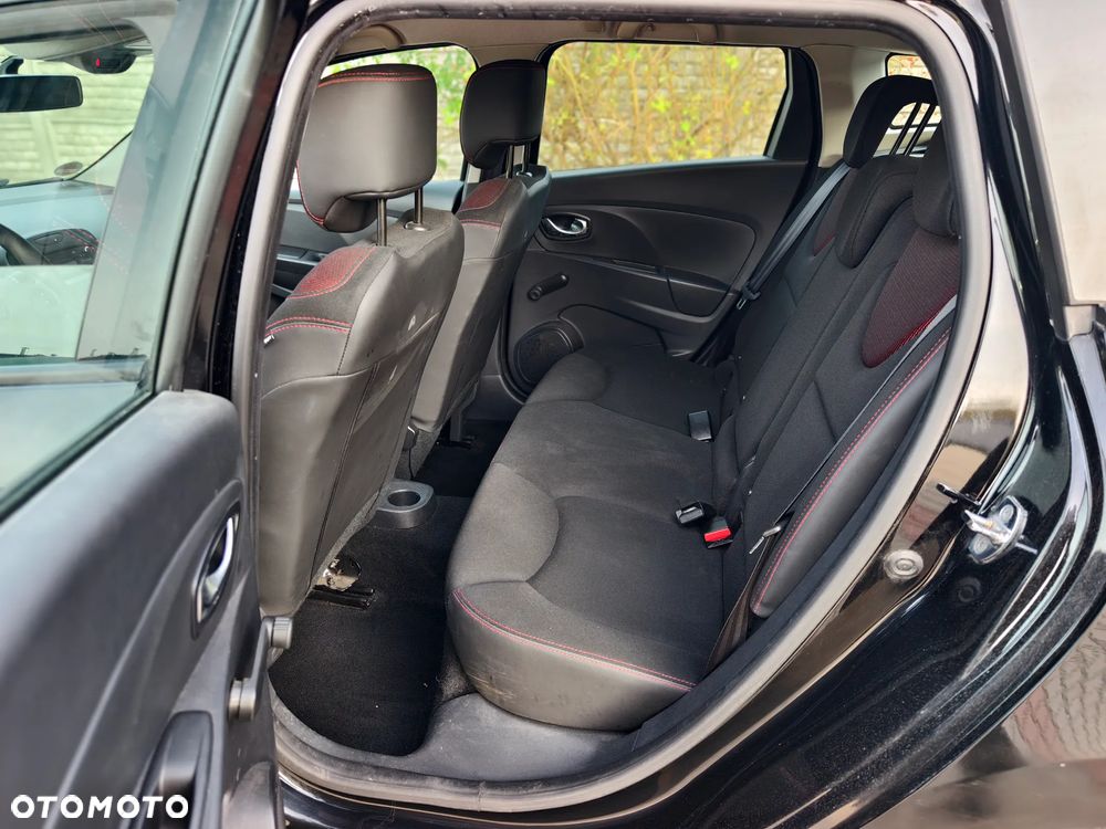 Renault Clio 1.2 16V 75 Dynamique - 9