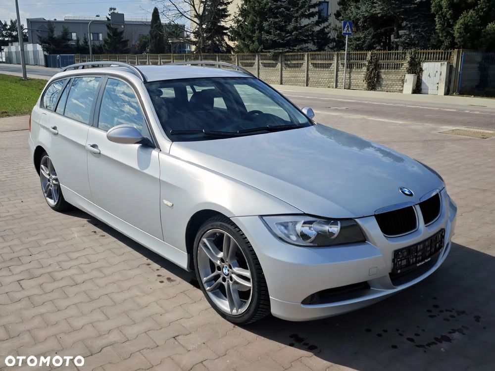 BMW Seria 3 318d - 17