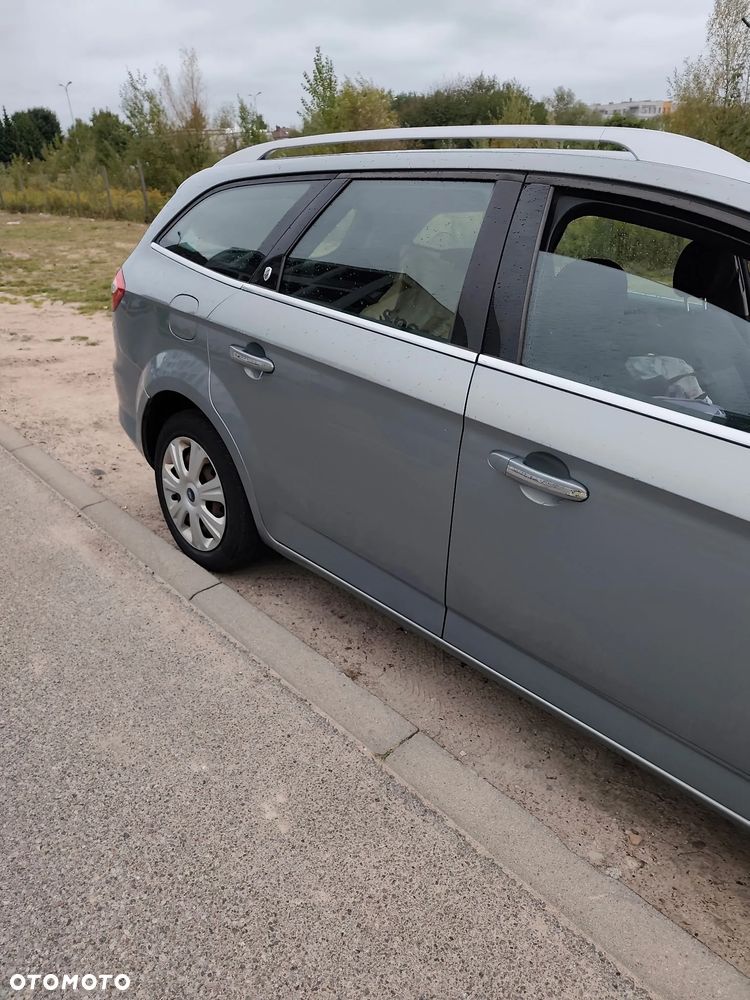 Ford Mondeo 1.8 TDCi Trend - 9