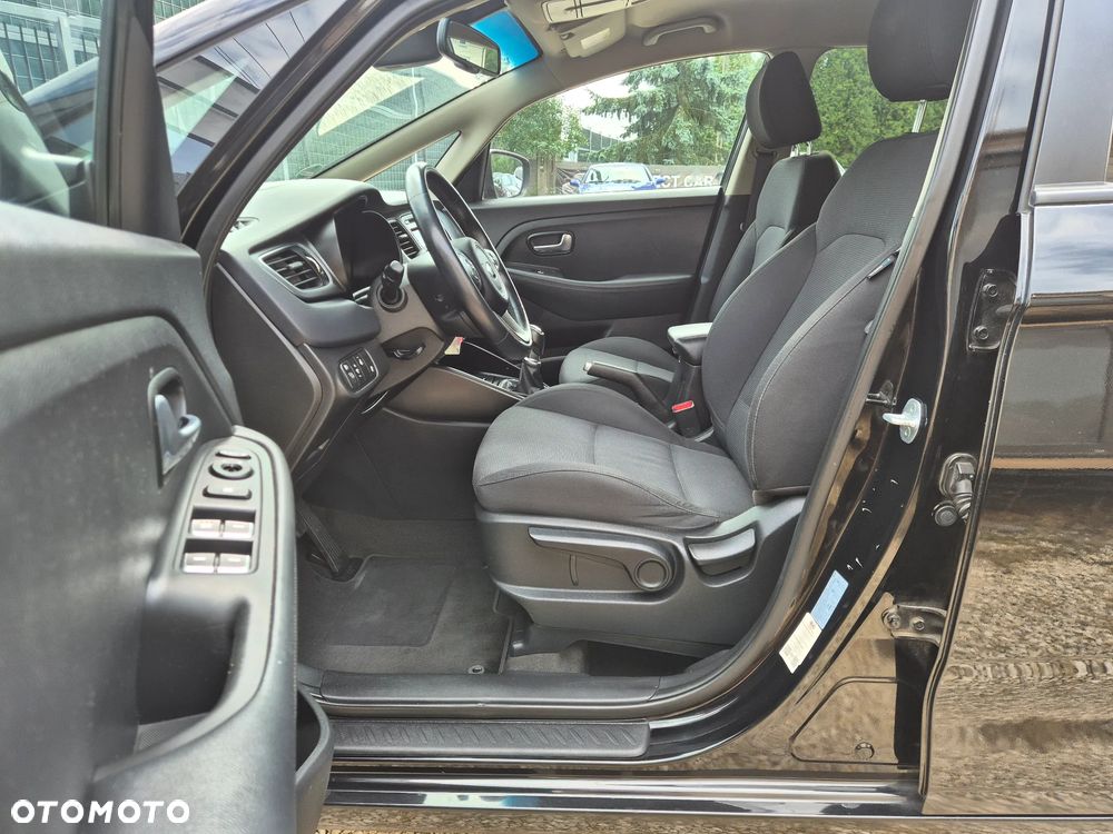 Kia Carens 1.7 CRDi 141 UEFA EURO 2016 - 5