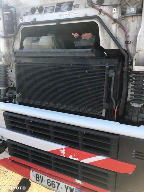 chłodnice kompletne volvo fh 13 oryginalne - 1